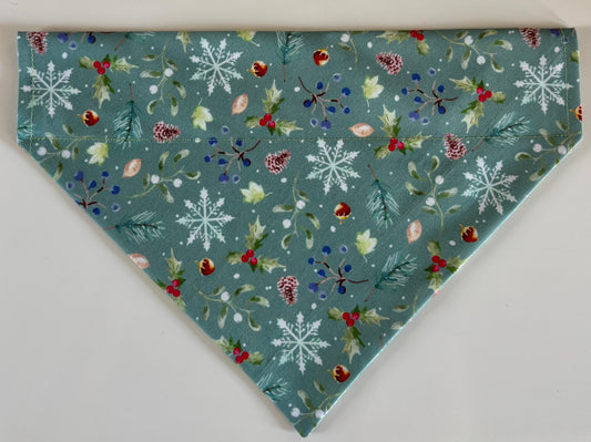 Winterberry Wishes Dog Bandana / Cat Bandana